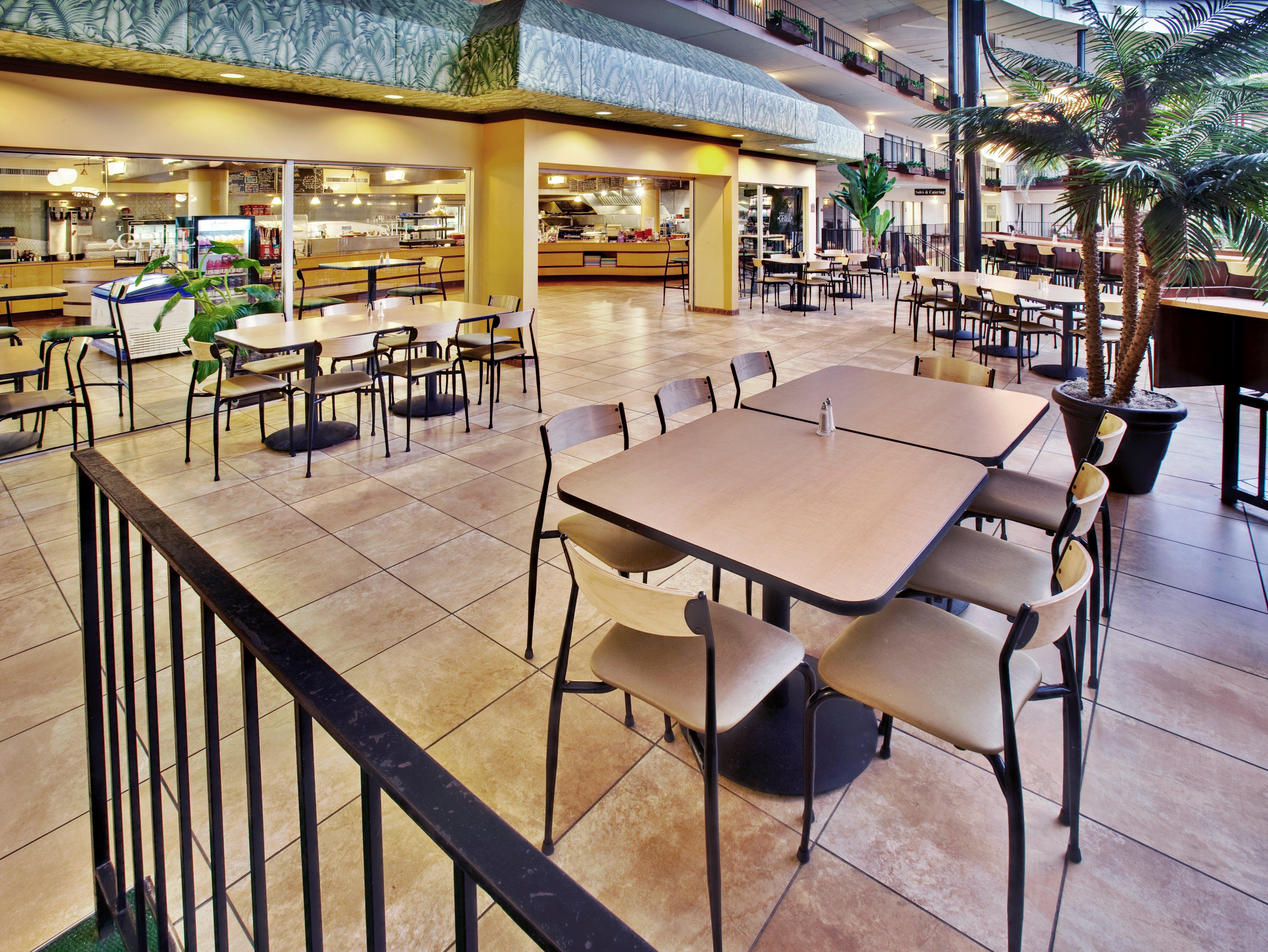 Holiday Inn Des Moines-Airport Conf Center By Ihg Zewnętrze zdjęcie