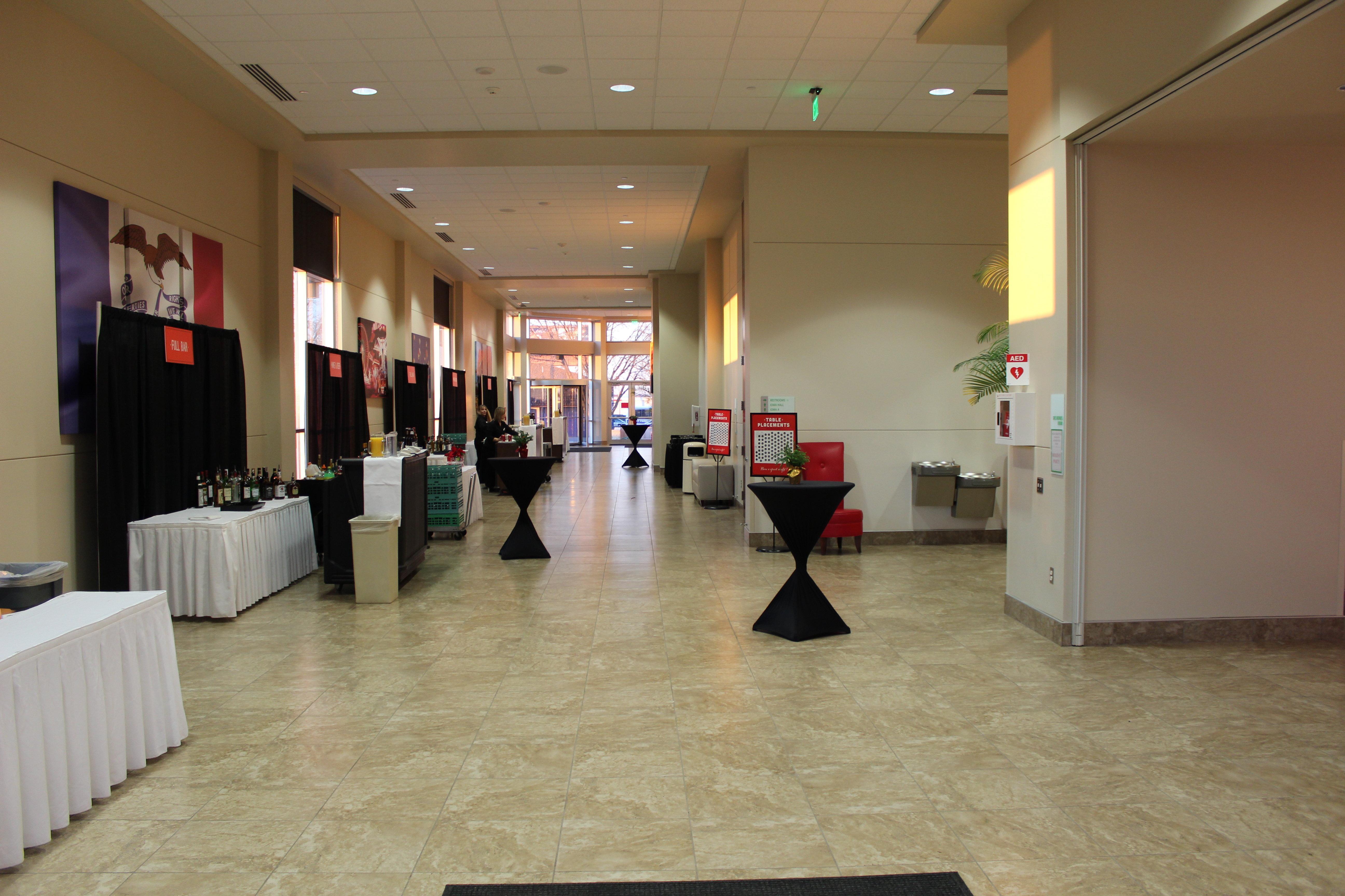 Holiday Inn Des Moines-Airport Conf Center By Ihg Zewnętrze zdjęcie