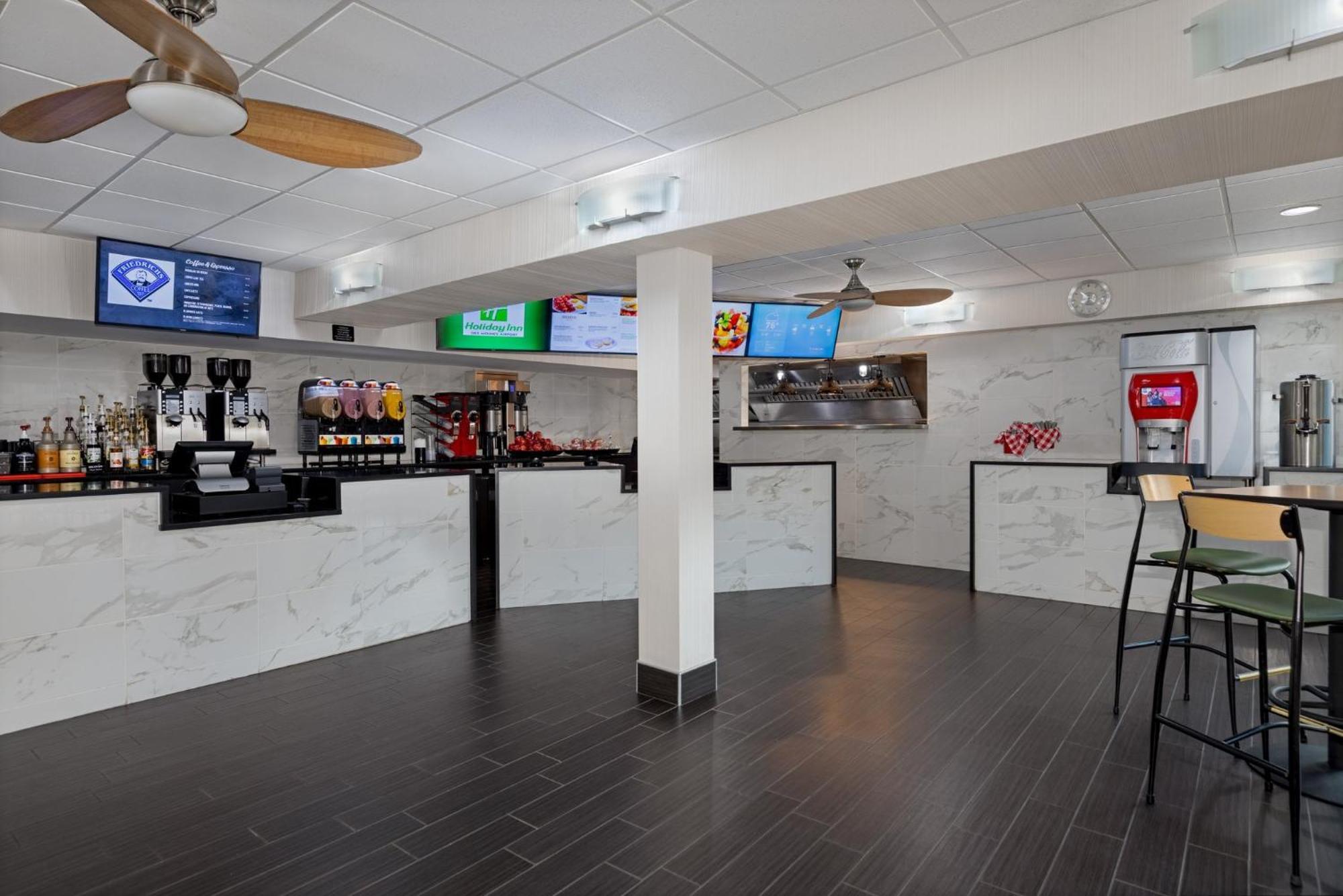 Holiday Inn Des Moines-Airport Conf Center By Ihg Zewnętrze zdjęcie